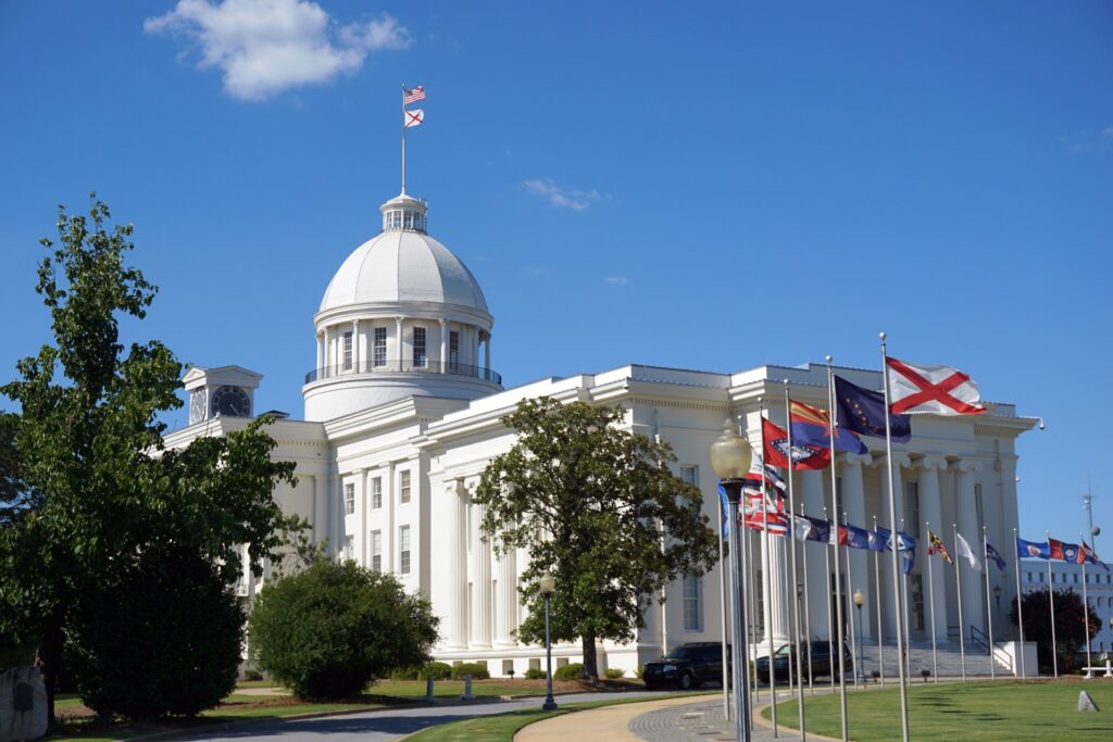 Alabama Travel Guide: Alabama State Capitol Building